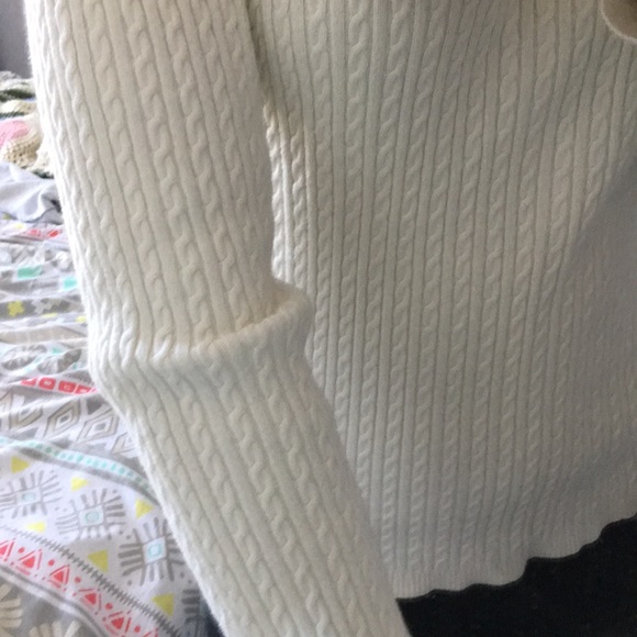 White sweater - Picture 2 of 3